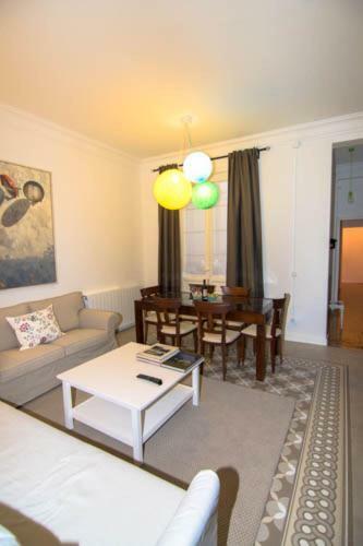 Apartamento Piamonte Apartment Мадрид Екстериор снимка